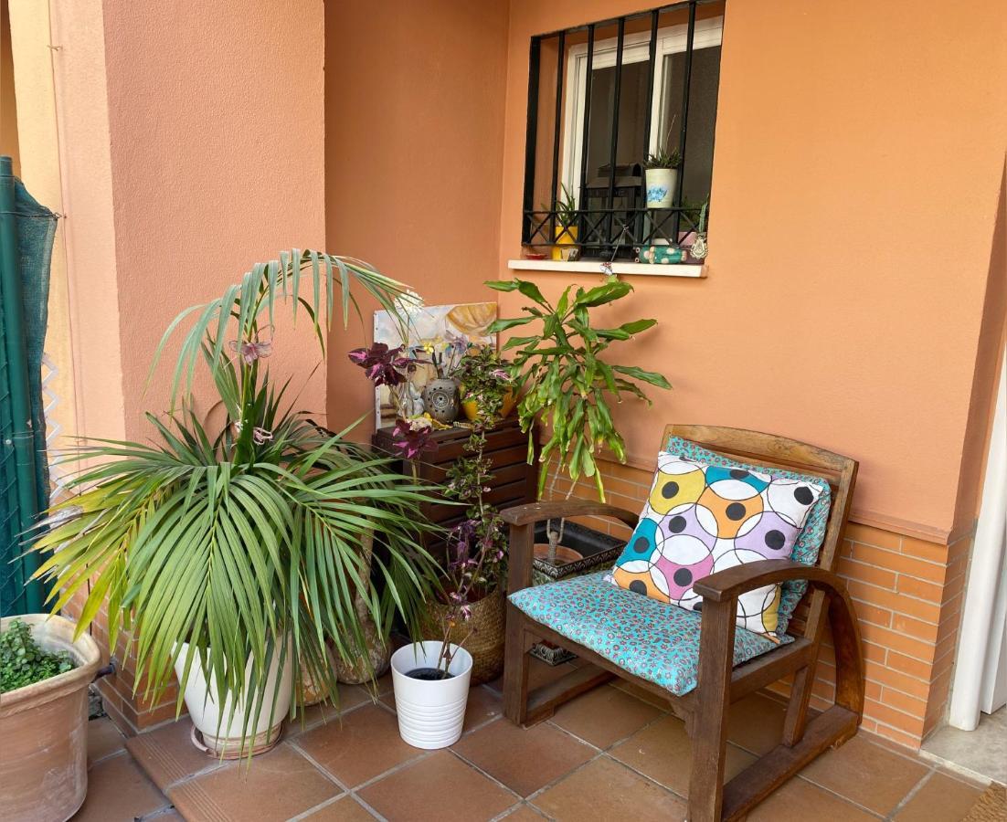 3 La Casa De Marilo Apartment Tomares Ngoại thất bức ảnh